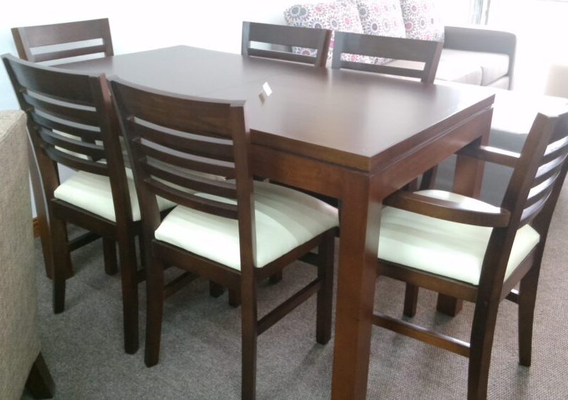 Juego de Comedor Extensible Minimalista