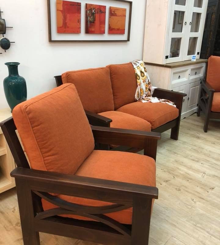 Juego de living de madera