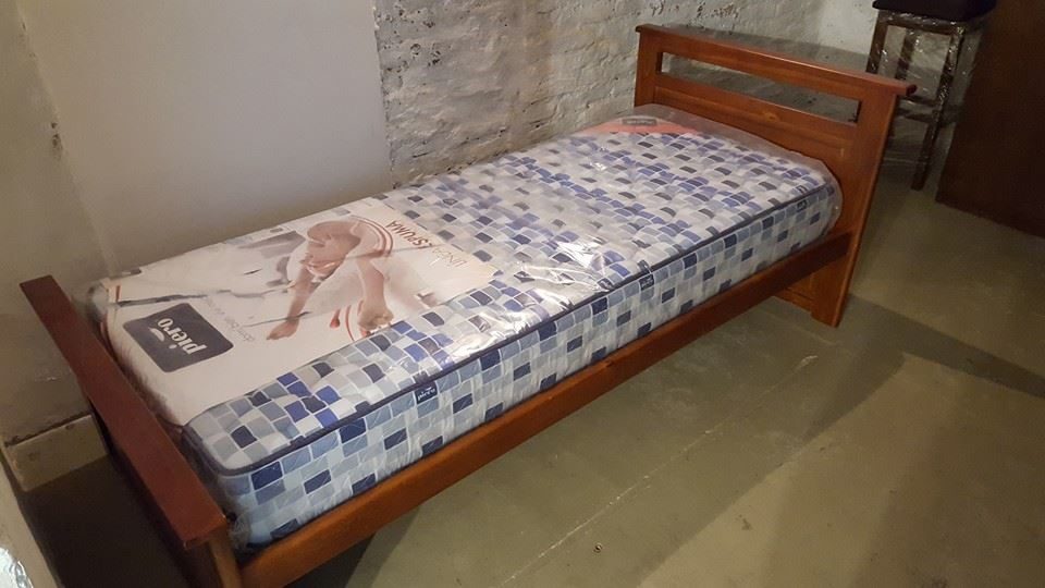 cama de una plaza