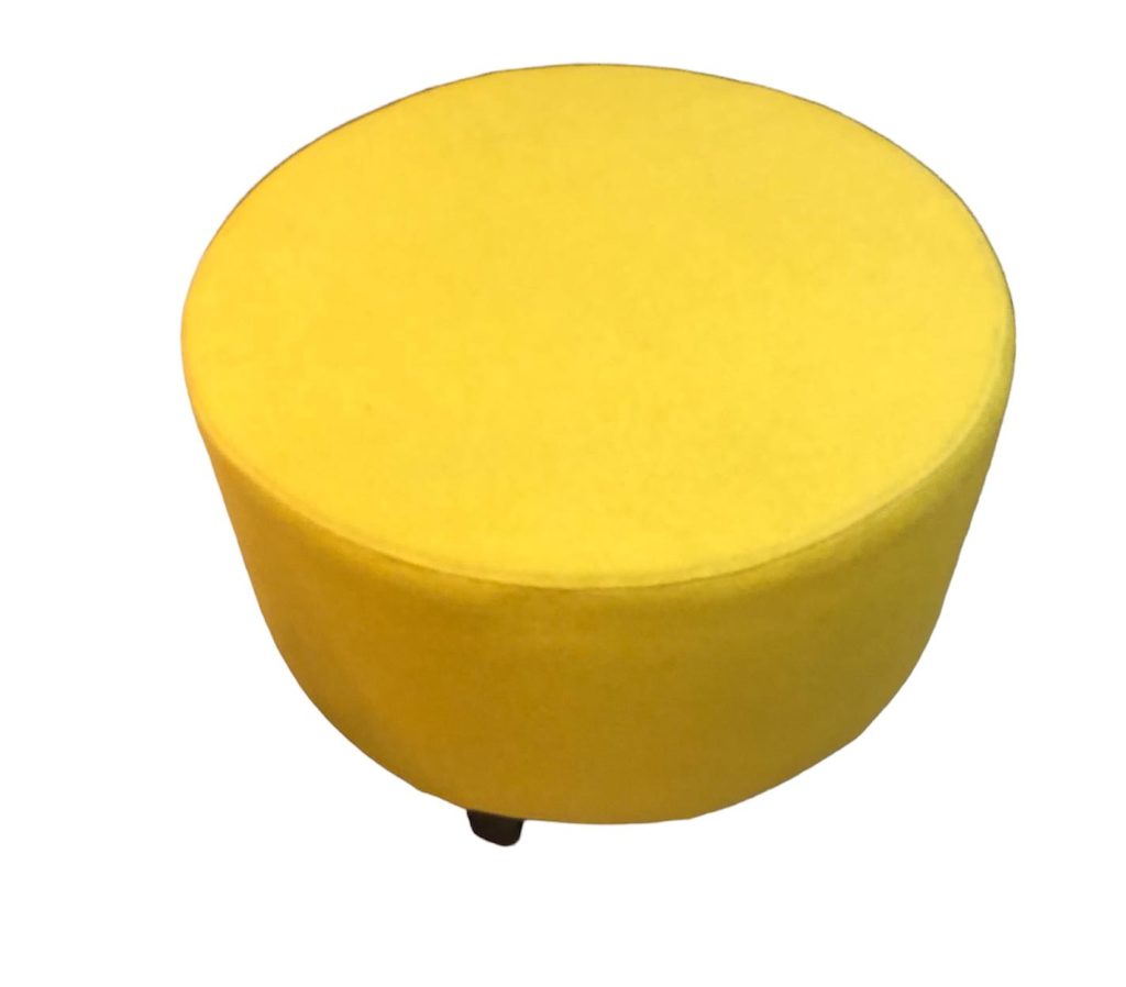 Puff amarillo